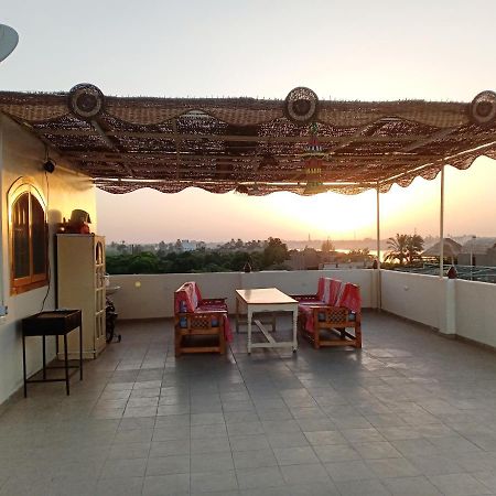The Magic Of Luxor Private Studio Apartment On The Rooftop Eksteriør billede